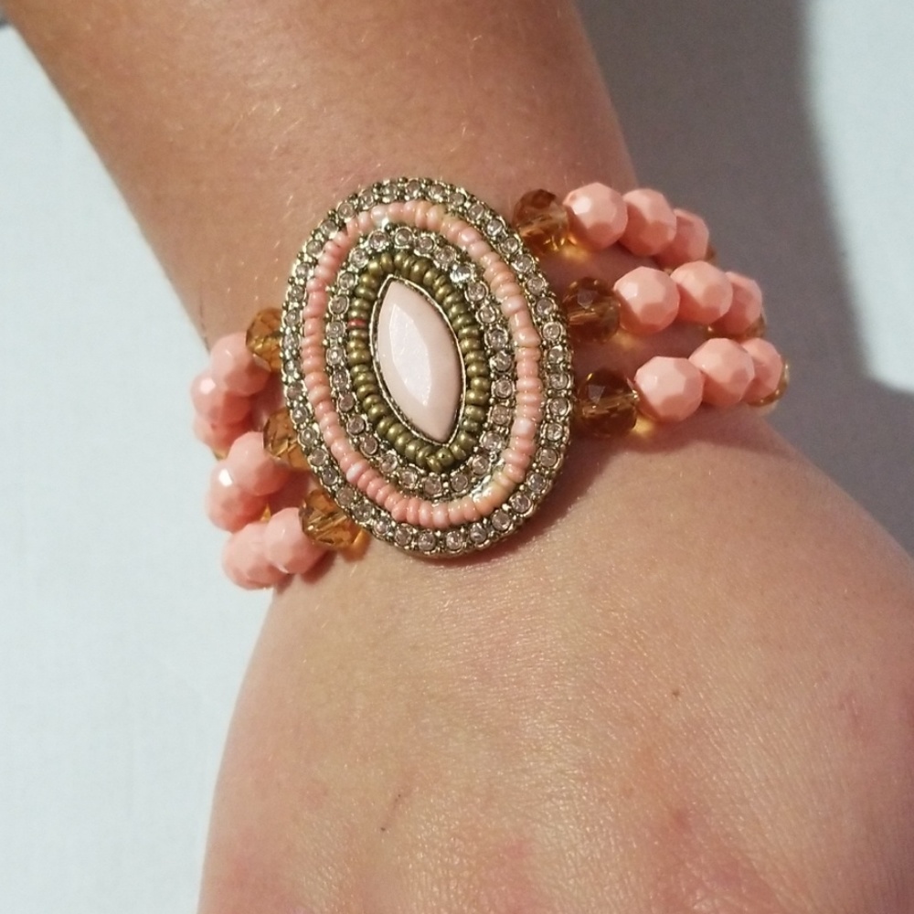 Unique beaded bracelet